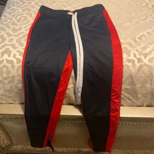 Forever 21 men’s sweatpants size small